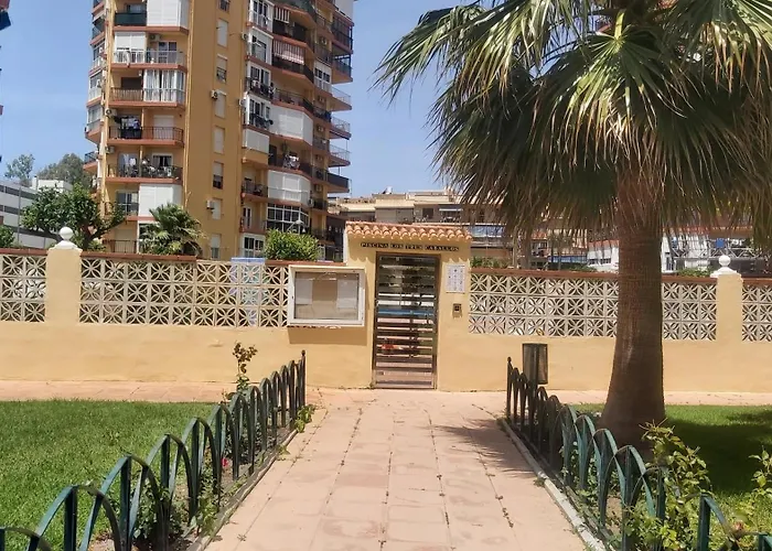 Del Parque Flats Playamar